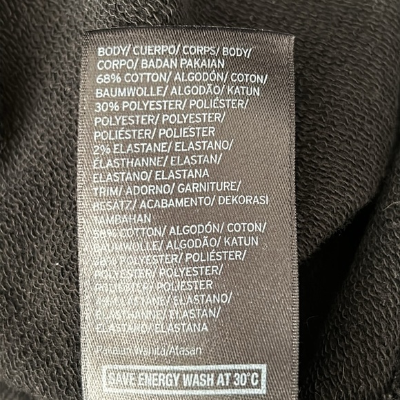 Ivy Park Logo Sweatshirt In Black, size Medium - Picture 11 of 11